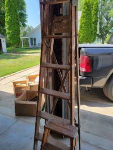 lot 305 image: 6 Wood Stepladder and 2 Wood Stepladder