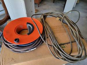 lot 308 image: (2) Extension Cords