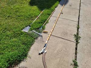 lot 340 image: Tree Pruner, Rake and Chipper