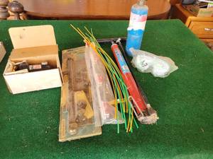 lot 382 image: Propane Torch, Bicycle Pump, Trailer Lights and More