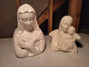 lot 548 image: Mary and Jesus Ceramic Statues  Planters - Approx. 10 & 8 Tall