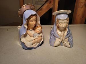 lot 550 image: Mary and Jesus Ceramic Statues  Planters - Approx. 7 & 6 Tall - Made in Japan
