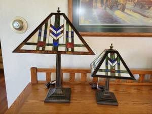 lot 52 image: Pair of Arts & Crafts Style Stained Glass Shade Lamps