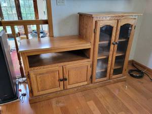 lot 45 image: Solid Wood Audio StandEntertainment Center
