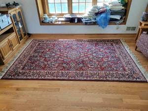 lot 65 image: Beautiful Area Rug with Fringe