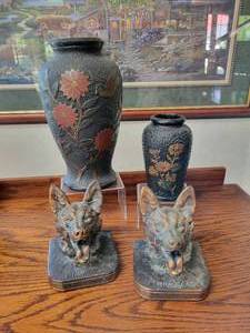 lot 71 image: Pair of Ceramic German Shepherd Bookends and a Pair of Vases