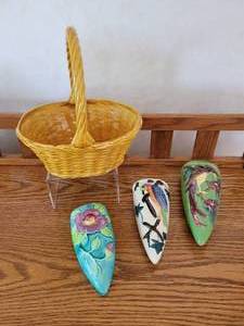 lot 87 image: Lot of (3) Vintage Ceramic Wall Pockets and Ceramic Basket