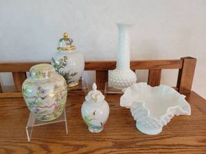 lot 88 image: Lot of (3) Vintage Ceramic Ginger Jars with Pair of Hobnail Milk Glass Pieces