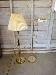lot 105 image: (2) Brass Floor Lamps