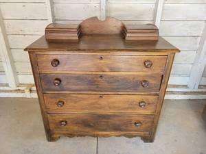 lot 108 image: Vintage Solid Wood Chest of Drawers with Handkerchief Boxes