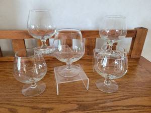 lot 129 image: Lot of (5) Brandy Snifter Glasses