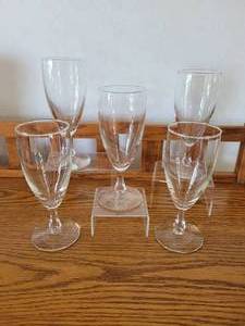lot 130 image: Lot of (5) Beer Glasses