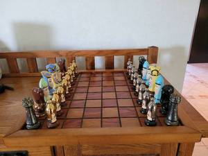 lot 133 image: Beautiful Chess Set - Hand Painted by Mrs. Judy Hoppe