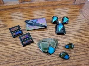 lot 148 image: Fused Glass and Ceramic Jewelry