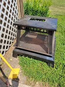 lot 475 image: Patio Fire Pit
