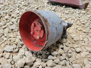 lot 482 image: FORD 8N Rear PTO Pulley Assembly