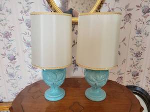 lot 181 image: Pair of Blue Ceramic Small Table Lamps