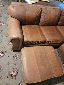 lot 14 image: Rugged Distressed Leather Sofa Set