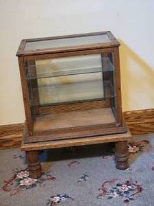 lot 60 image: Antique Table Display Case