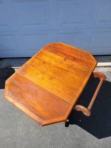 lot 14B image: Antique Art Deco Tea Cart
