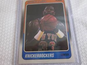 1988-89 Fleer Patrick Ewing Card...