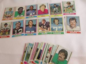 32 1974 Topps Football Cards...