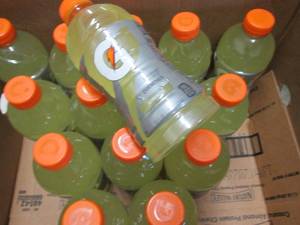 15 - 28 oz Bottles Gatorade Lemonad...