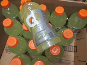 15 - 28 oz Bottles Gatorade Lemonad...