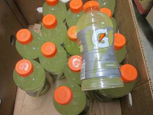 15 - 28 oz Bottles Gatorade Lemonad...