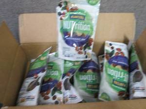 8- 5.5 oz Planters NUTrition Mix...