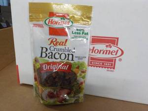 lot 153 image: 12 - 4.3 oz Bags Hormel Real Crumbl...