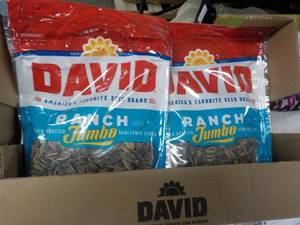 lot 168 image: 12 - 5.25 oz Bags David Ranch Jumbo...