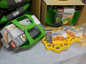 lot 202 image: 10 OXO Softworks Silicon Kitchen Pr...