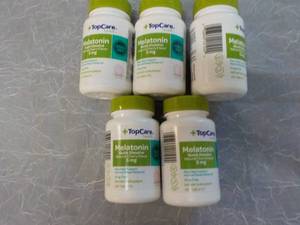 lot 213 image: 5 - 120 ct Bottles Melatonin exp 0...