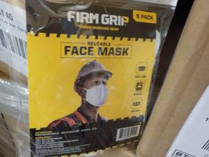 lot 253 image: Case of 170 - 5 Packs Firm Grip Reu...