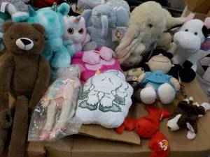 lot 278 image: New Stuffed Animals...