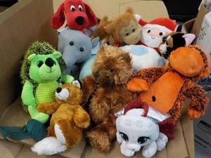 lot 284 image: New stuffed Animals...