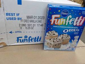 lot 342 image: Case of 12 boxes Pillsbury Funfetti...