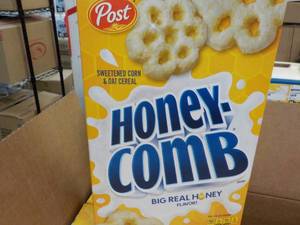 lot 370 image: 12 - 12.5 oz Boxes Post Honey Comb ...