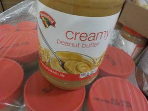 lot 109 image: 6 - 40 oz Hannaford Creamy Peanut B...