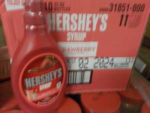 lot 114 image: 10 - 22 oz Bottles Hersheys Strawb...