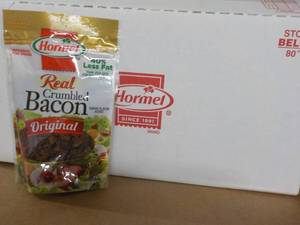 lot 149 image: 12 - 4.3 oz Bags Hormel Real Crumbl...