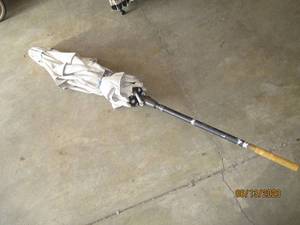 lot 016 image: Patio Umbrella