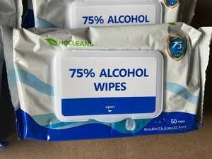 lot 65 image: Alcohol Wipes