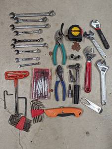 lot 215 image: Collection Of Wrenches