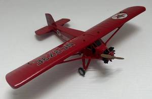 lot 1 image: Vintage Ertl ( Wings Of Texaco ) 1929 Curtis Robin  Airplane Die-Cast Bank Plane #6 In Series ( No Box )