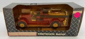 lot 19 image: Vintage  Ertl Collectibles ( JOHN DEERE ) 1926 Seagrave  Fire Truck  Die-Cast Bank ( Red )