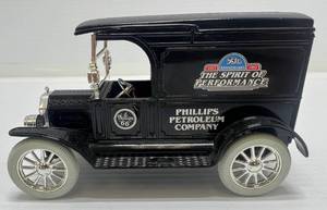 lot 60 image: Vintage Ertl Collectibles Die-Cast Metal Bank ( Phillips Petroleum Company ) 1917 Model T Van  (No Box)