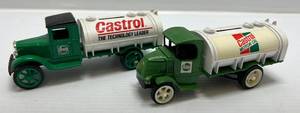 lot 79 image: Two Ertl Collectibles Die-Cast Metal Banks ( No Boxes ) 1 ( Castrol ) 1926 Bulldog 1 ( Castrol ) Tanker