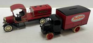 lot 122 image: Two Ertl Collectibles Die-Cast Metal Banks ( No Boxes ) 1 ( True Value ) Tanker Truck 1 ( True Value ) 1926 Bulldog